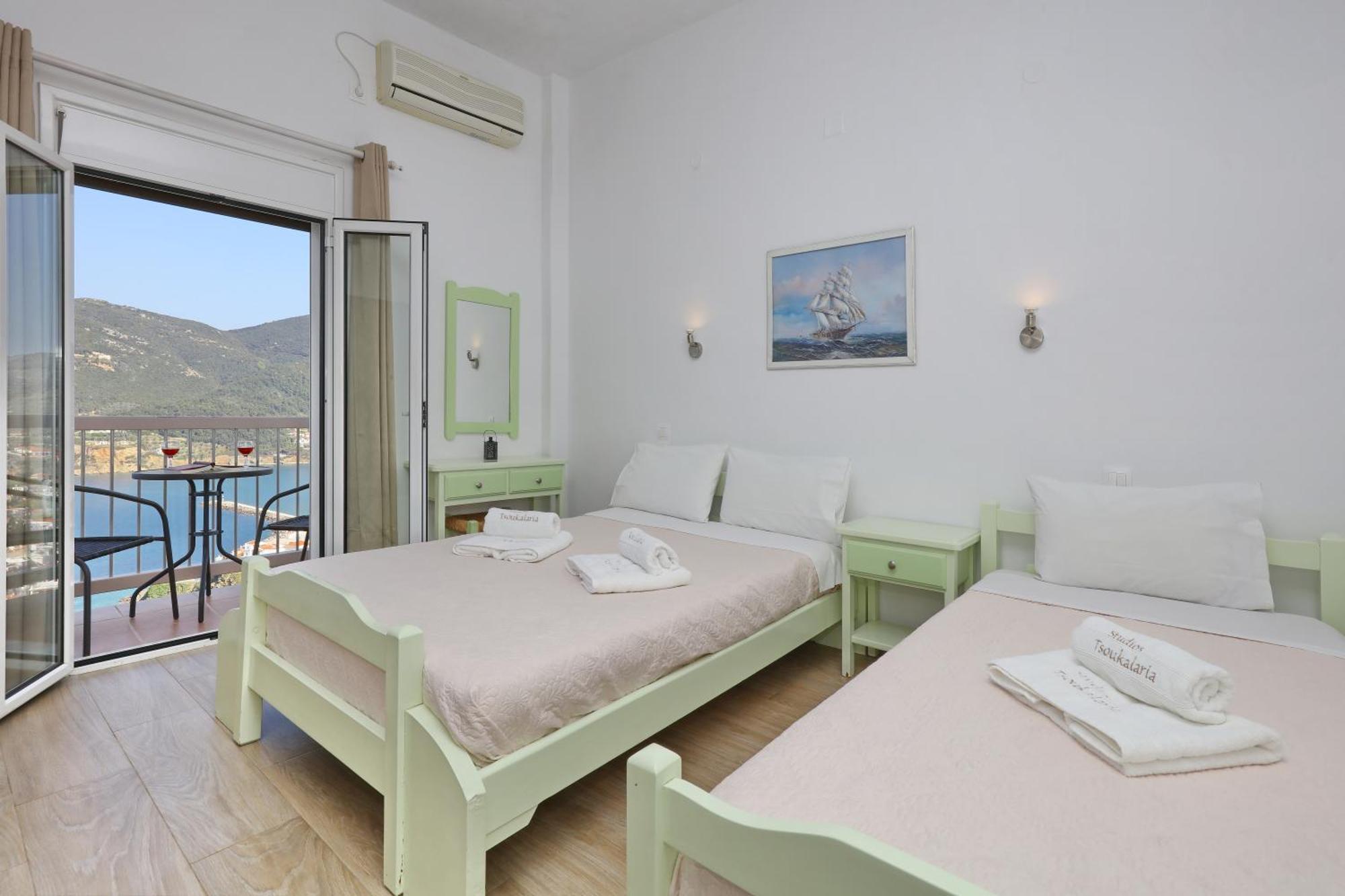 Tsoukalaria Studios Skopelos Buitenkant foto
