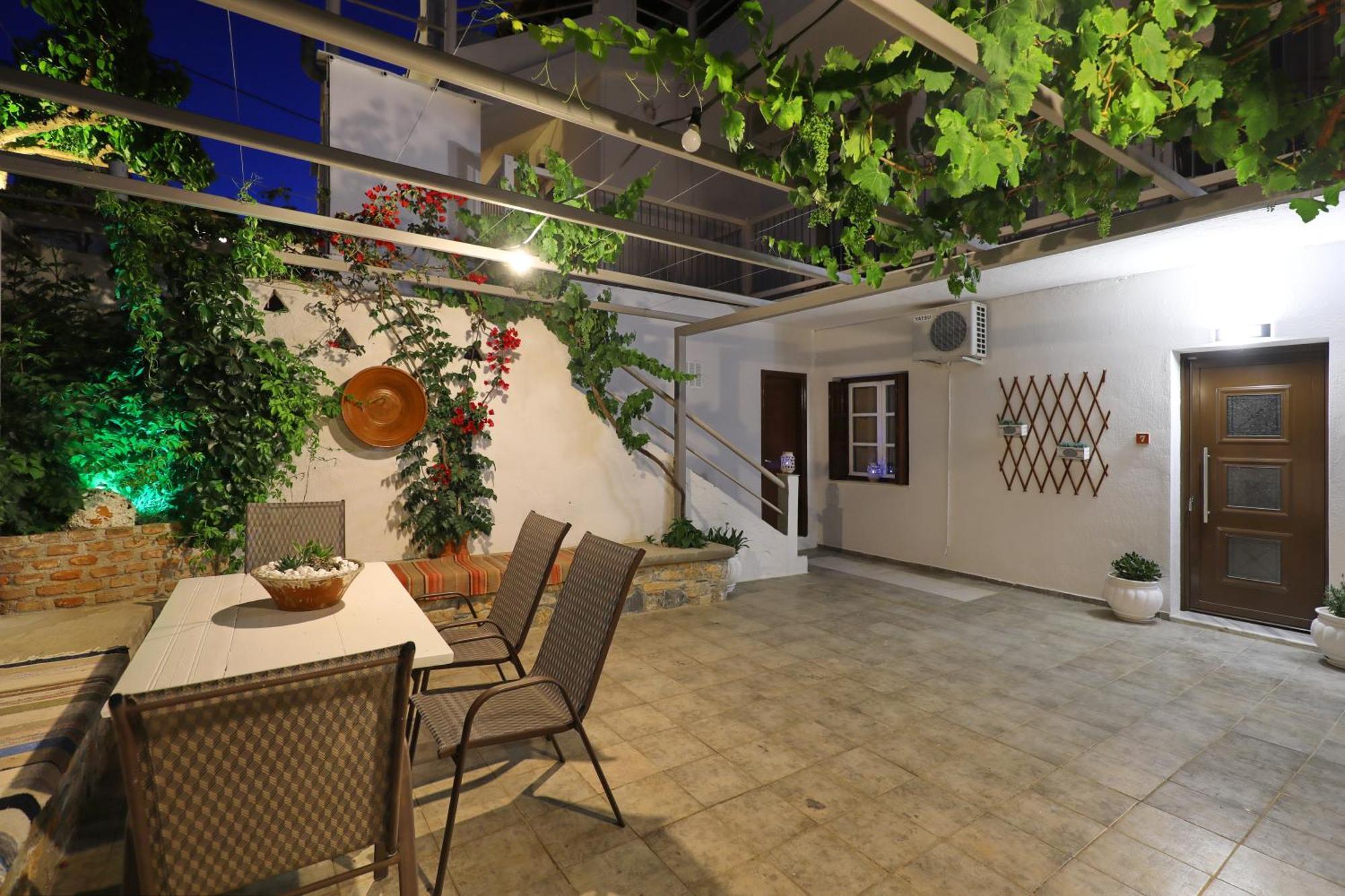 Tsoukalaria Studios Skopelos Buitenkant foto